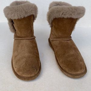 BearPaw Camel Boots with the fur & buckle Sz 3Y
